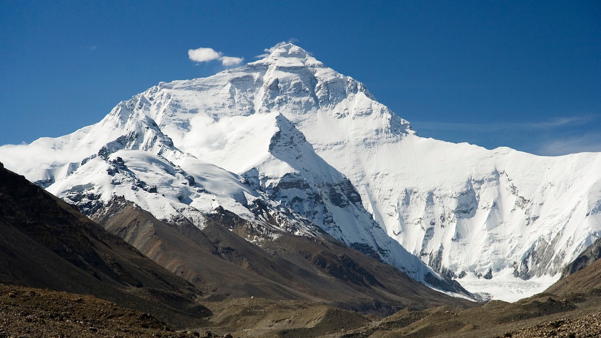 der everest ist nicht mehr der hoechste berg der erde (1)